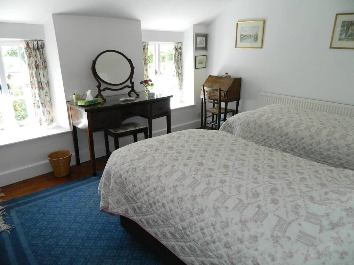 River Cottage A Country Retreat In Wooded Gardens East Stoke  Exteriér fotografie